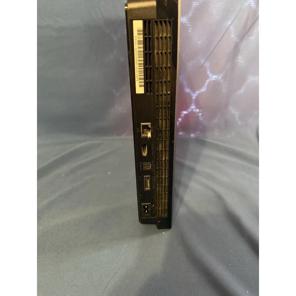 Sony PlayStation 3 PS3 Slim CECH-2501A 160GB Console with power cable Controller